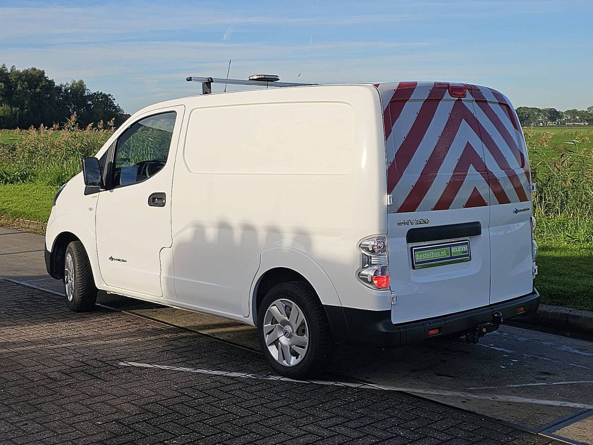 Nissan e-NV200 NISSAN E-NV200 ac aut wltp 200 kms