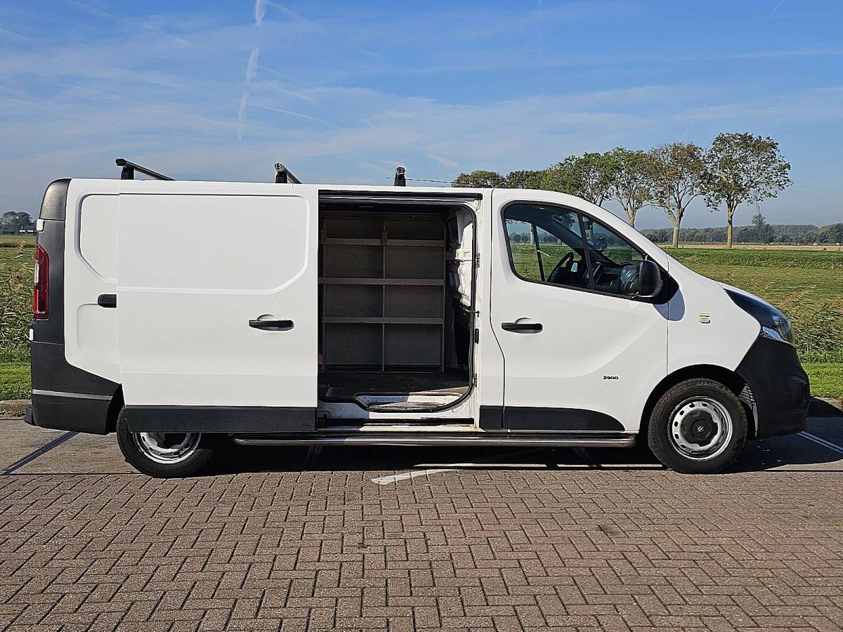 Opel Vivaro OPEL VIVARO 1.6 L2 Navi Airco NAP Pdc Sidebars 3-Zits!