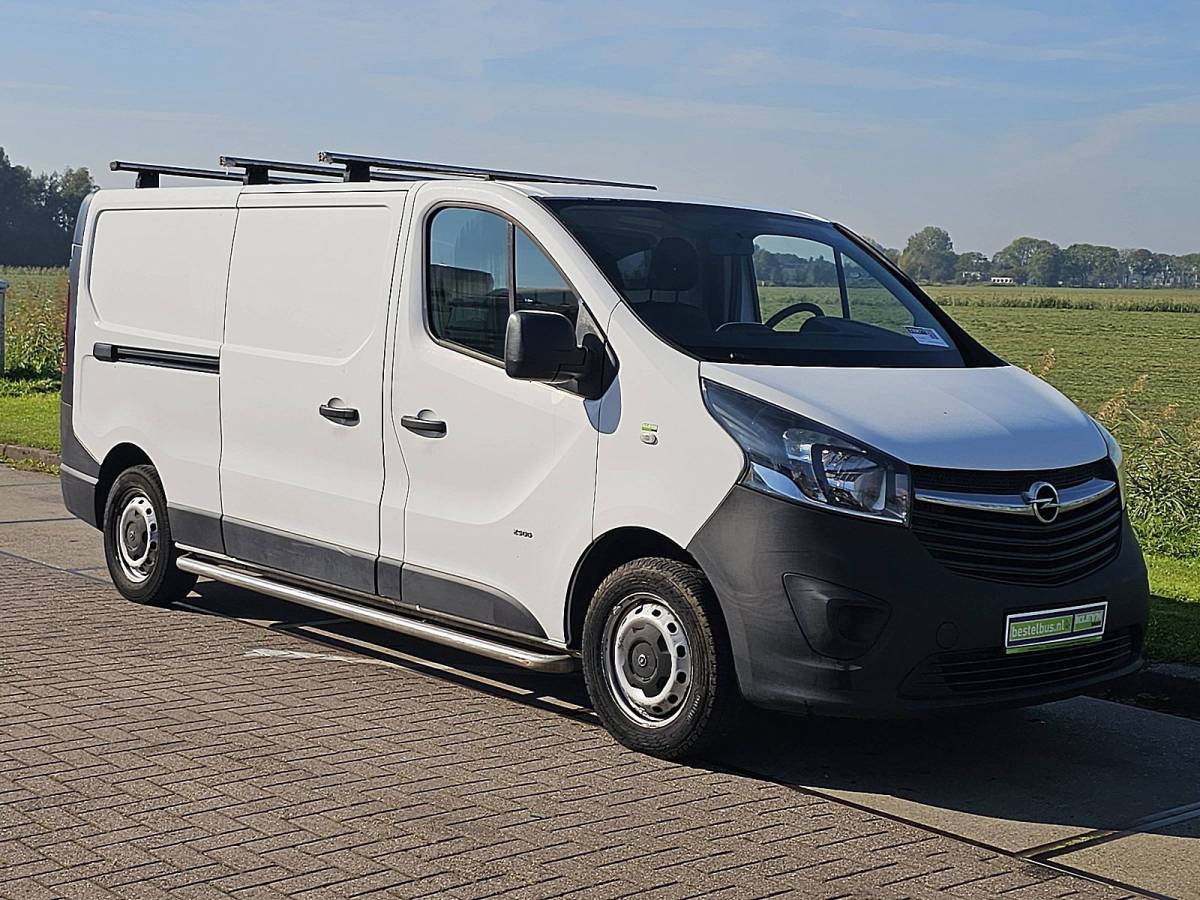 Opel Vivaro OPEL VIVARO 1.6 L2 Navi Airco NAP Pdc Sidebars 3-Zits!