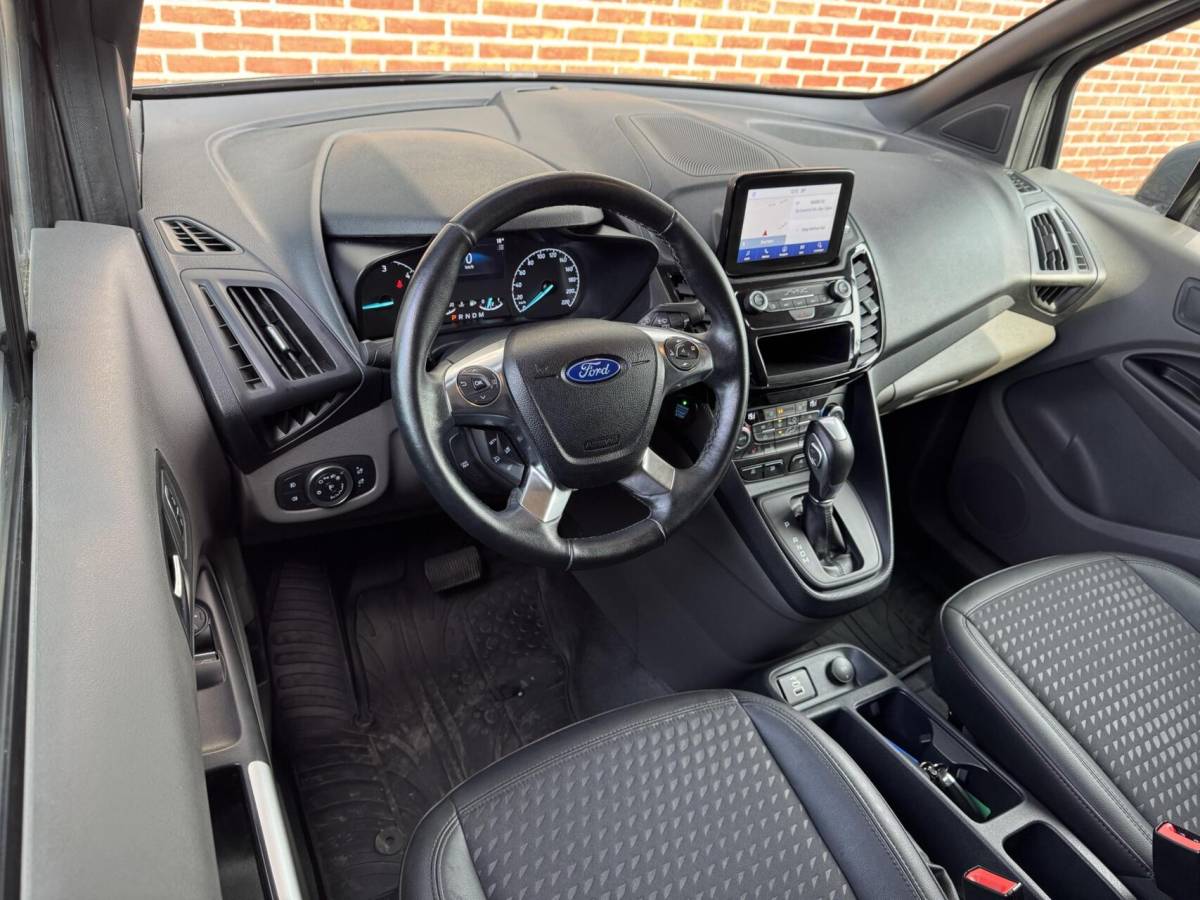 Ford Transit Connect Ford Transit Connect 1.5 120pk L2 Sport Trekhaak/Camera/Carplay/Cruise/Stoelverwarming