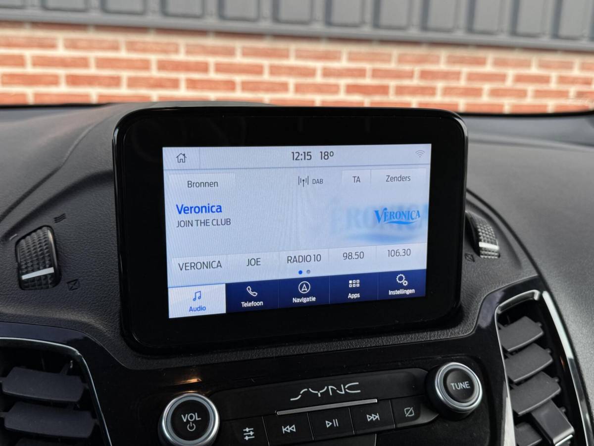 Ford Transit Connect Ford Transit Connect 1.5 120pk L2 Sport Trekhaak/Camera/Carplay/Cruise/Stoelverwarming