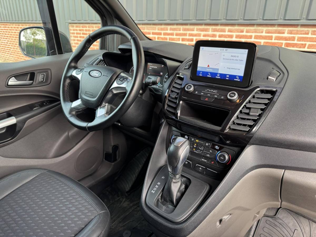 Ford Transit Connect Ford Transit Connect 1.5 120pk L2 Sport Trekhaak/Camera/Carplay/Cruise/Stoelverwarming