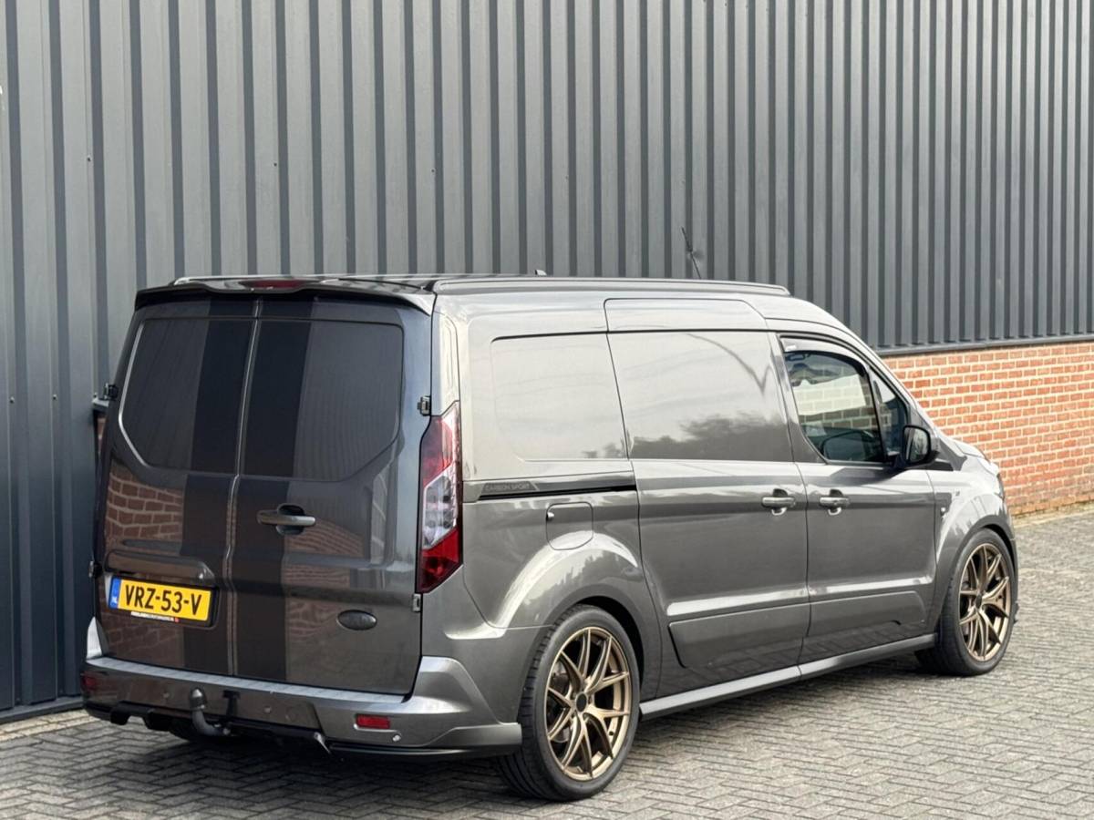 Ford Transit Connect Ford Transit Connect 1.5 120pk L2 Sport Trekhaak/Camera/Carplay/Cruise/Stoelverwarming