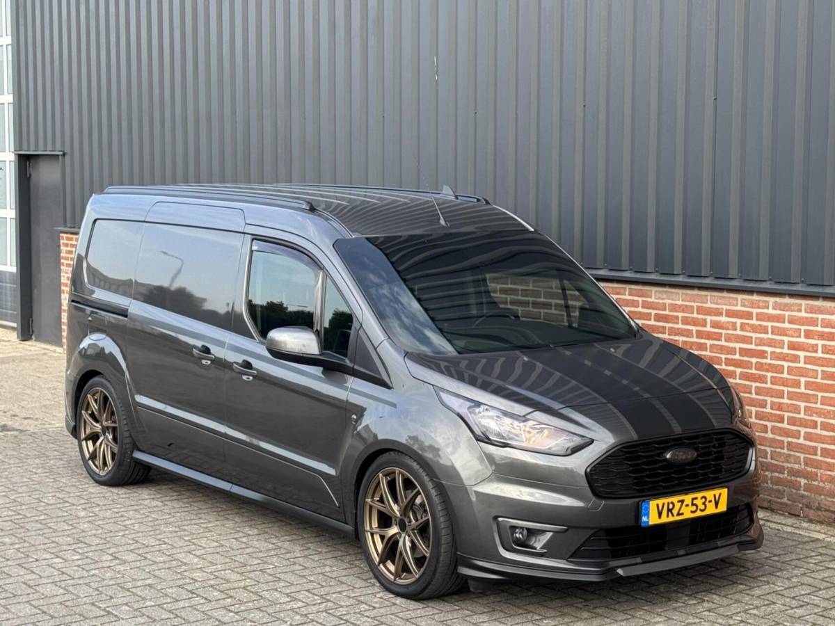 Ford Transit Connect Ford Transit Connect 1.5 120pk L2 Sport Trekhaak/Camera/Carplay/Cruise/Stoelverwarming