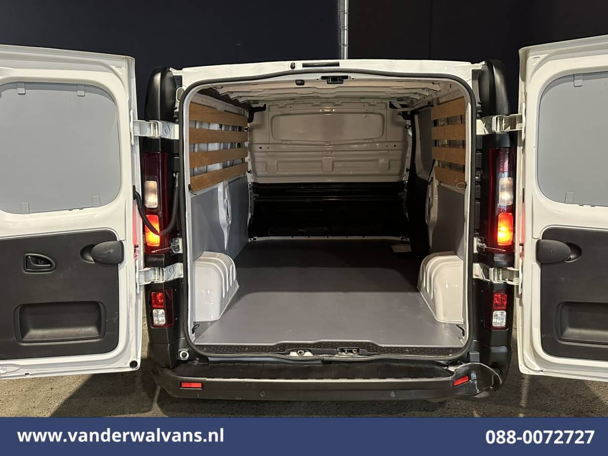 Nissan Primastar Nissan Primastar 2.0 dCi 131pk L2H1 Euro6 Airco | LED | Cruisecontrol | Parkeersensoren Bijrijdersbank, 2500kg trekvermogen