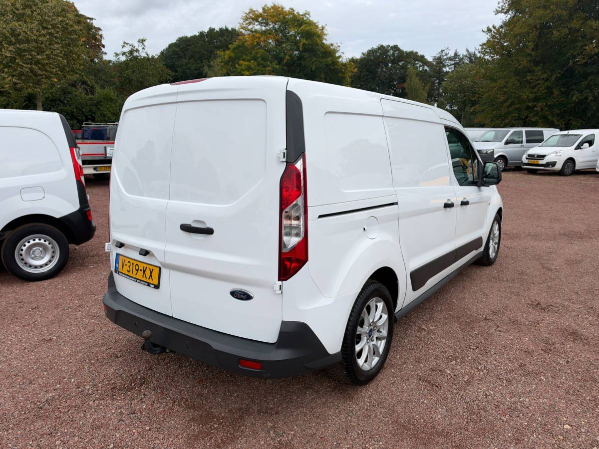 Ford Transit Connect Ford Transit Connect 1.5 TDCI EURO 6 L2H1 + inrichting Airco / Cruise