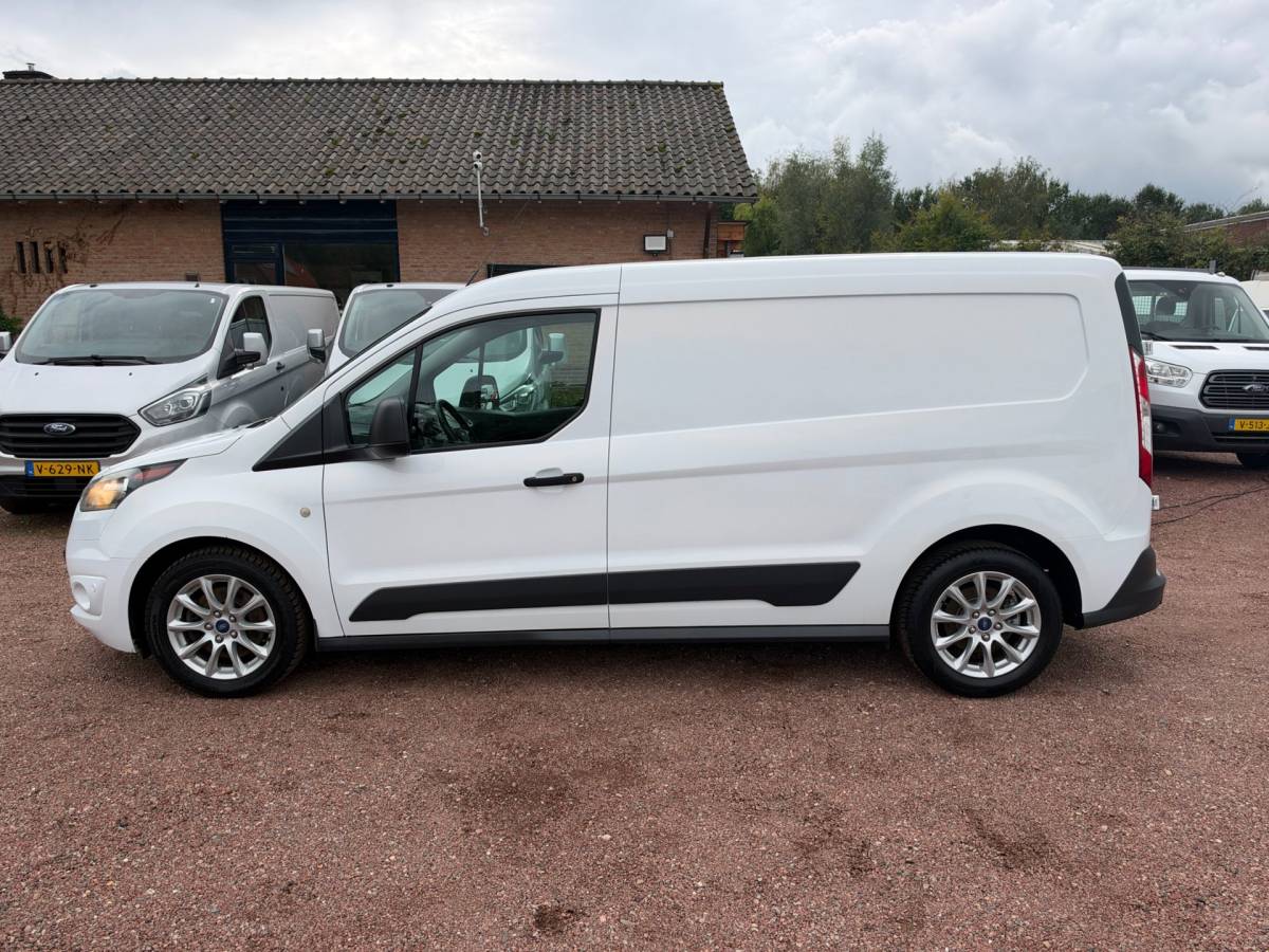 Ford Transit Connect Ford Transit Connect 1.5 TDCI EURO 6 L2H1 + inrichting Airco / Cruise
