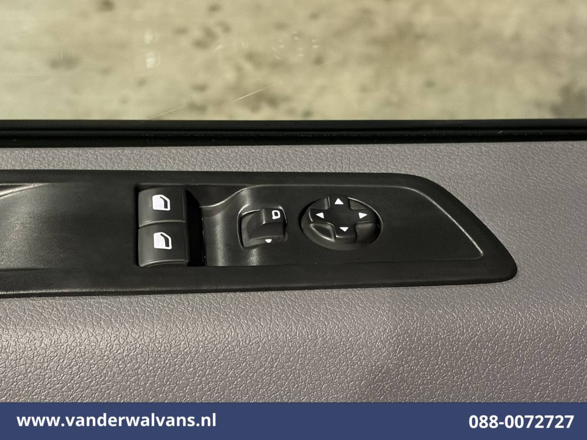 Opel Vivaro Opel Vivaro 1.5 CDTI L3H1 Euro6 Airco | Navigatie | Camera | Sidebars | Apple Carplay Cruisecontrol, Android Auto, Parkeersensoren