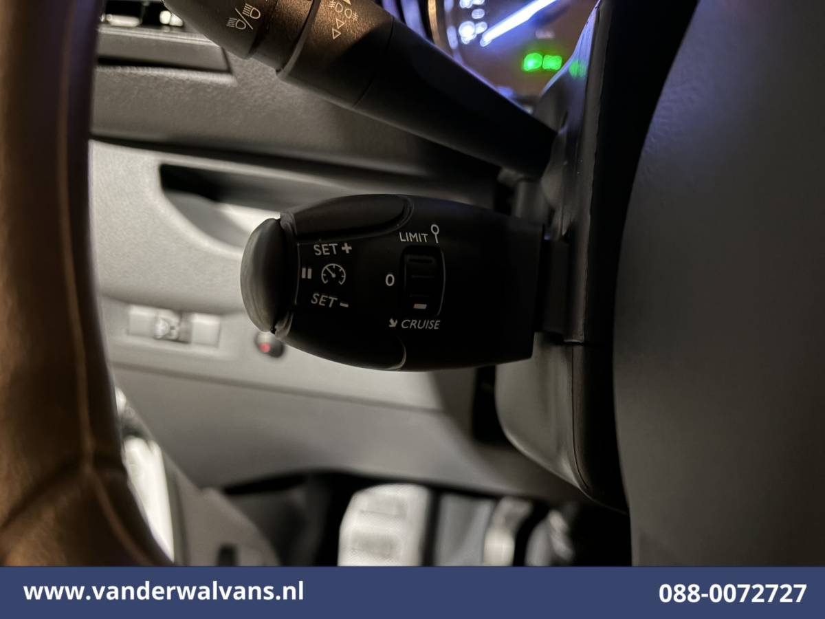 Opel Vivaro Opel Vivaro 1.5 CDTI L3H1 Euro6 Airco | Navigatie | Camera | Sidebars | Apple Carplay Cruisecontrol, Android Auto, Parkeersensoren