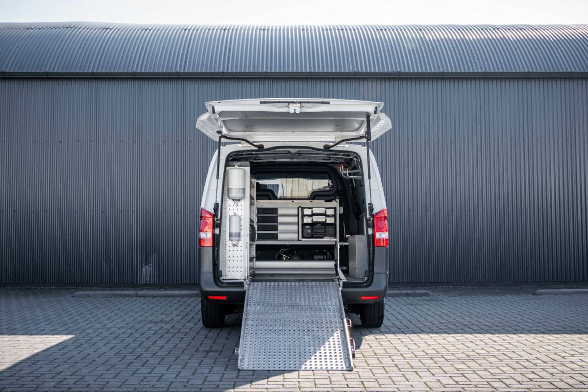 Mercedes-Benz Vito Mercedes-Benz Vito 111 CDI | Volledig ingericht | 3-Zits | Camera | Navi | Airco