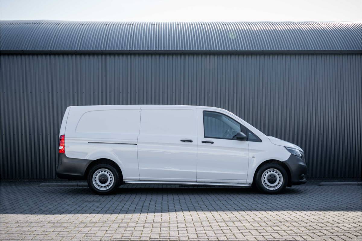 Mercedes-Benz Vito Mercedes-Benz Vito 111 CDI | Volledig ingericht | 3-Zits | Camera | Navi | Airco
