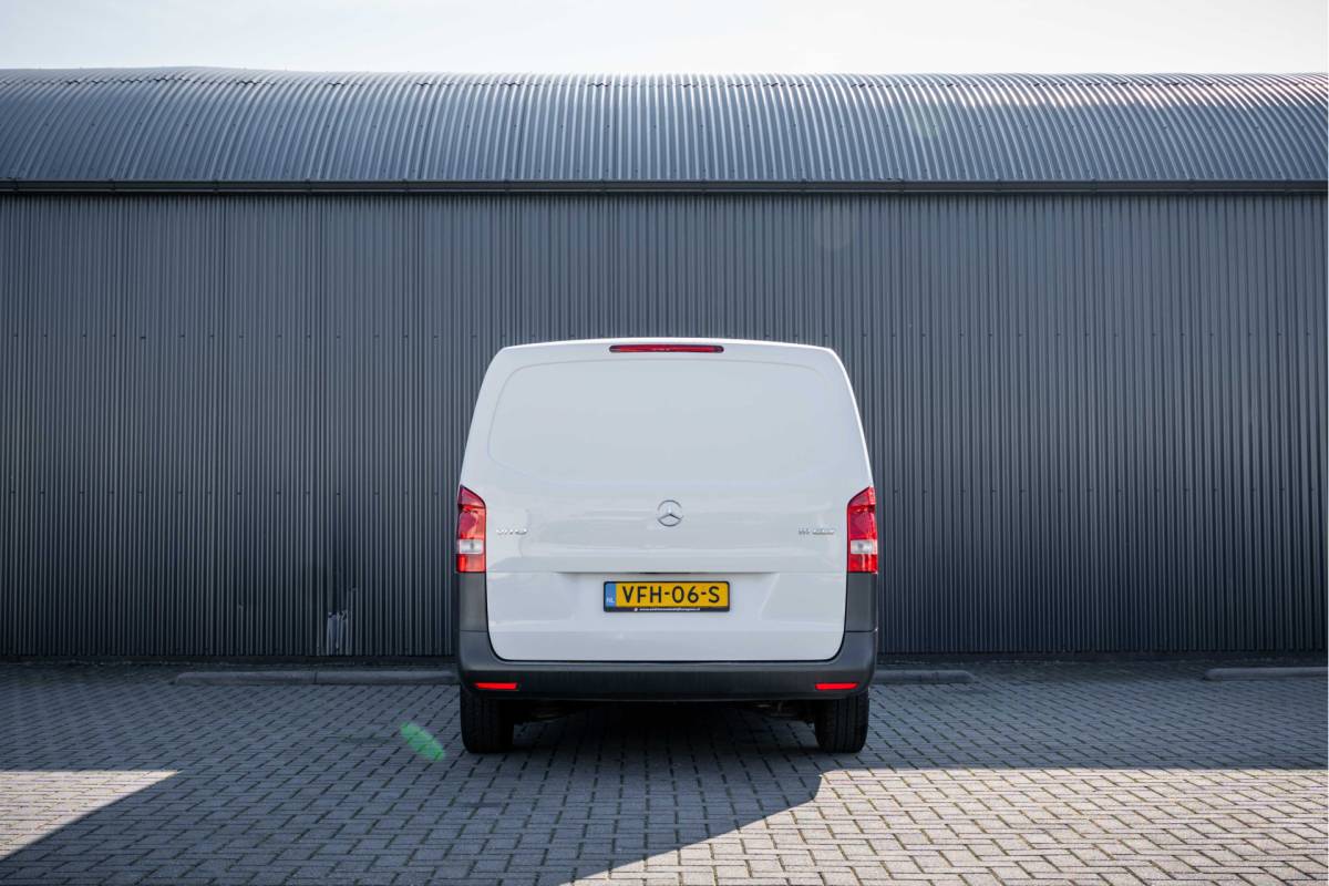 Mercedes-Benz Vito Mercedes-Benz Vito 111 CDI | Volledig ingericht | 3-Zits | Camera | Navi | Airco