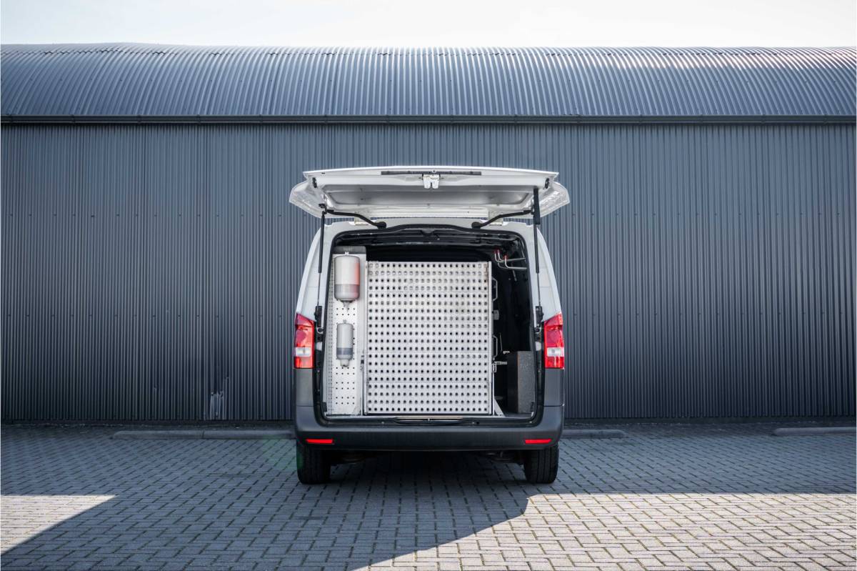 Mercedes-Benz Vito Mercedes-Benz Vito 111 CDI | Volledig ingericht | 3-Zits | Camera | Navi | Airco
