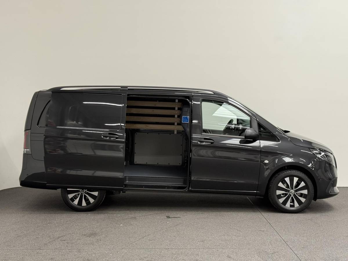 Mercedes-Benz Vito Mercedes-Benz Vito 114 CDI L2 Select Automaat