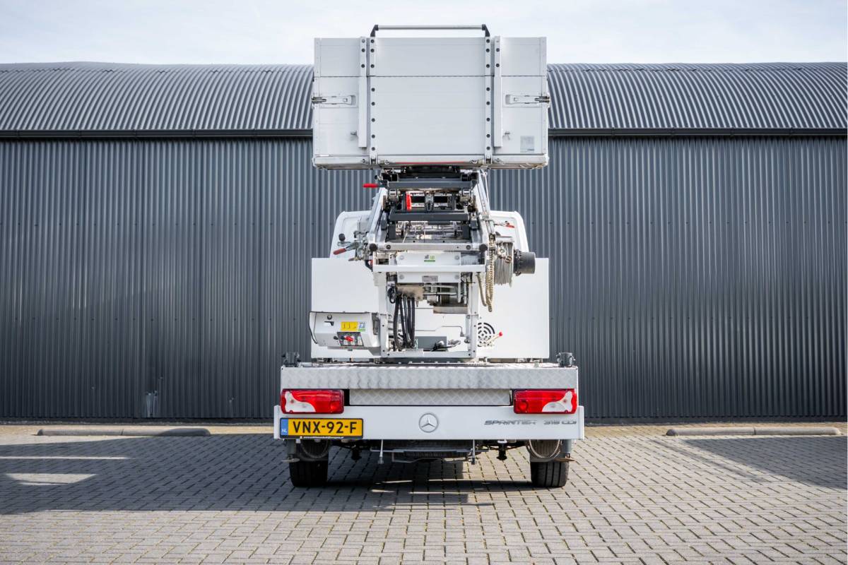 Mercedes-Benz Sprinter Mercedes-Benz Sprinter 315 | Verhuislift / ladder | Nieuwstaat | Paus City-Floh 27M | 400KG Laadvermogen | Cruise | Airco