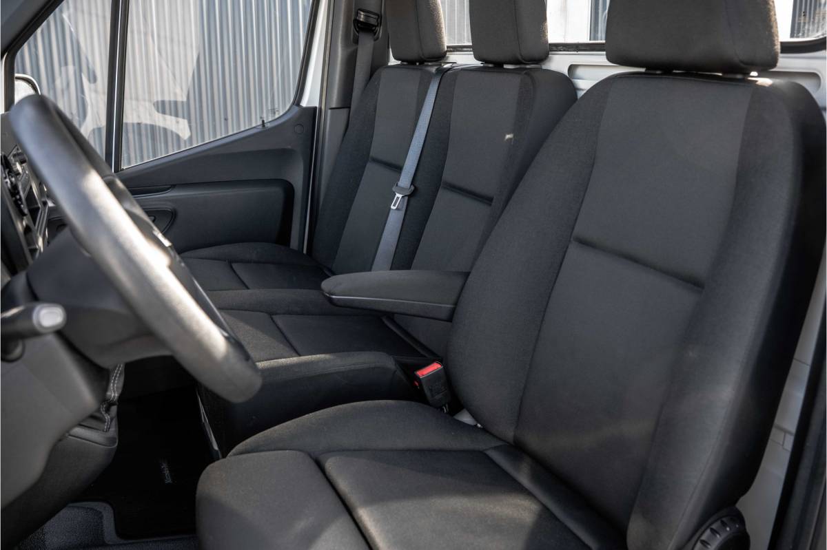 Mercedes-Benz Sprinter Mercedes-Benz Sprinter 315 | Verhuislift / ladder | Nieuwstaat | Paus City-Floh 27M | 400KG Laadvermogen | Cruise | Airco