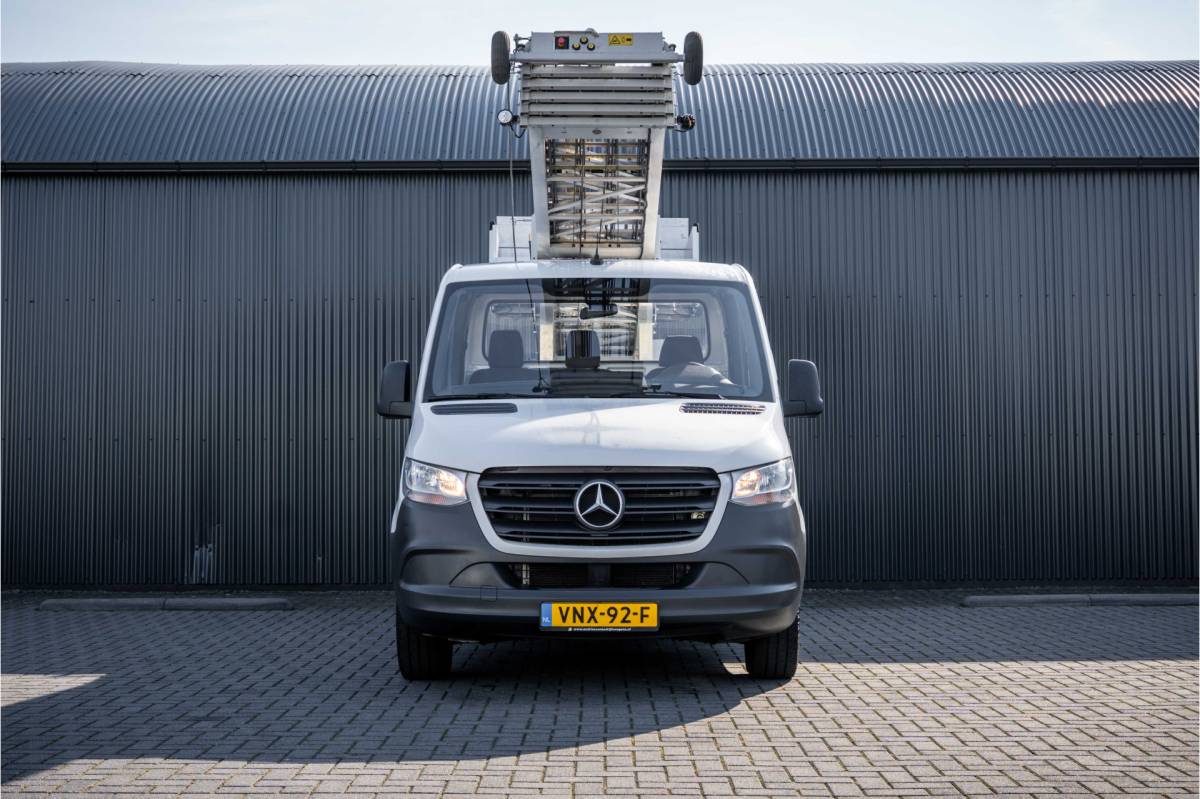 Mercedes-Benz Sprinter Mercedes-Benz Sprinter 315 | Verhuislift / ladder | Nieuwstaat | Paus City-Floh 27M | 400KG Laadvermogen | Cruise | Airco