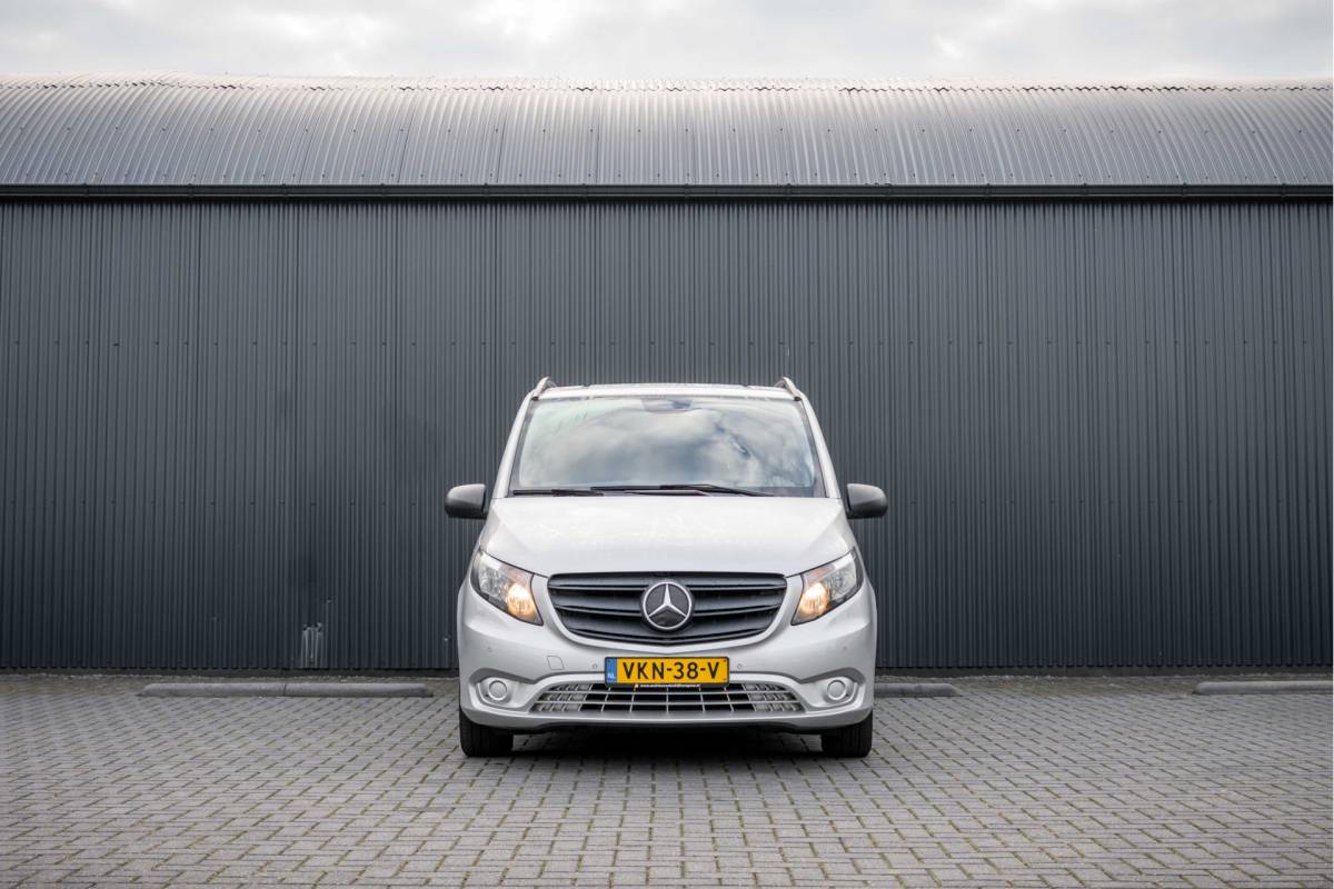 Mercedes-Benz Vito Mercedes-Benz Vito 114 CDI L2H1 | 140PK | Automaat | Camera | Cruise | 1e Eigenaar | PDC |  Zijschuifdeur L+R | Climatronic | Trekhaak