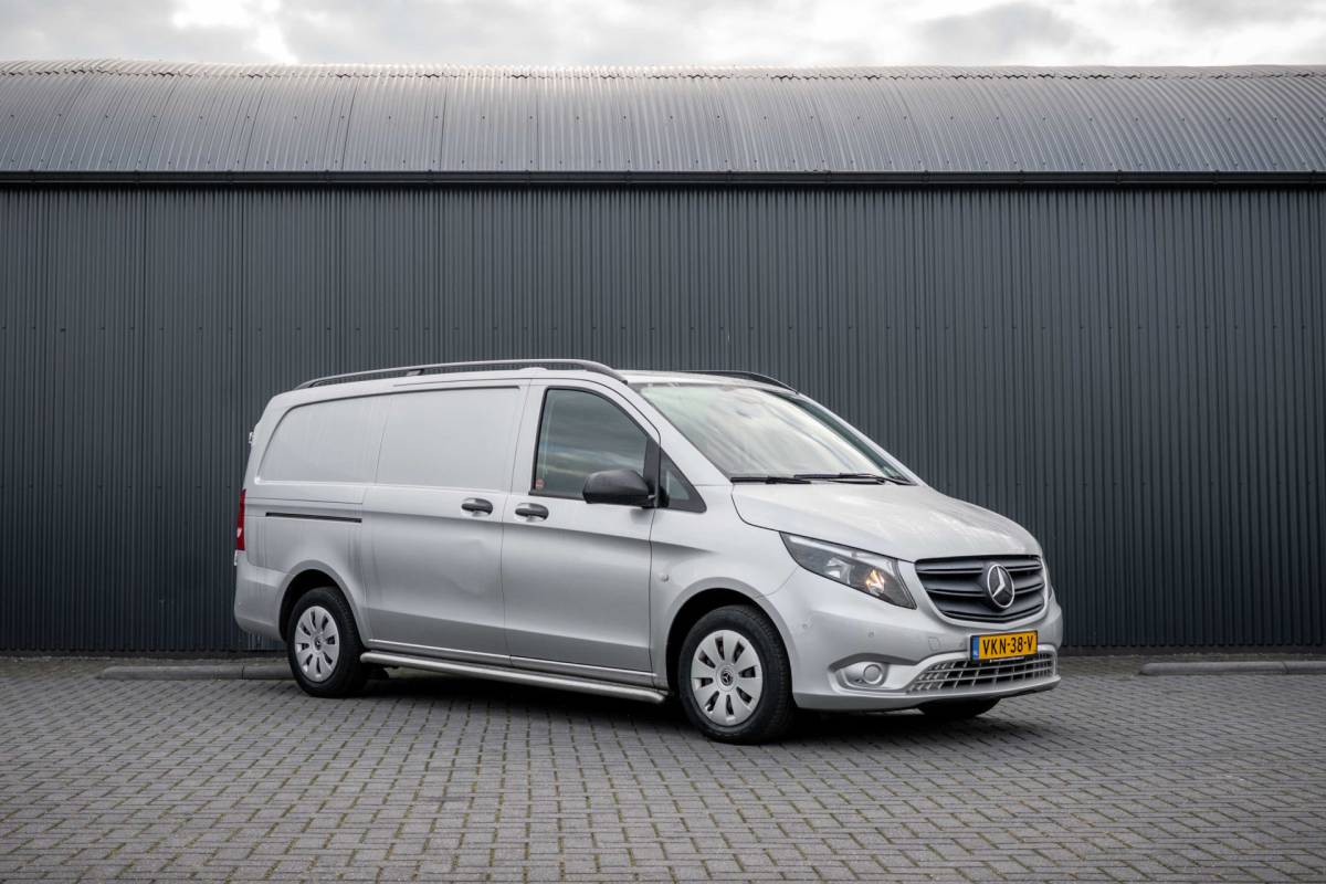 Mercedes-Benz Vito Mercedes-Benz Vito 114 CDI L2H1 | 140PK | Automaat | Camera | Cruise | 1e Eigenaar | PDC |  Zijschuifdeur L+R | Climatronic | Trekhaak