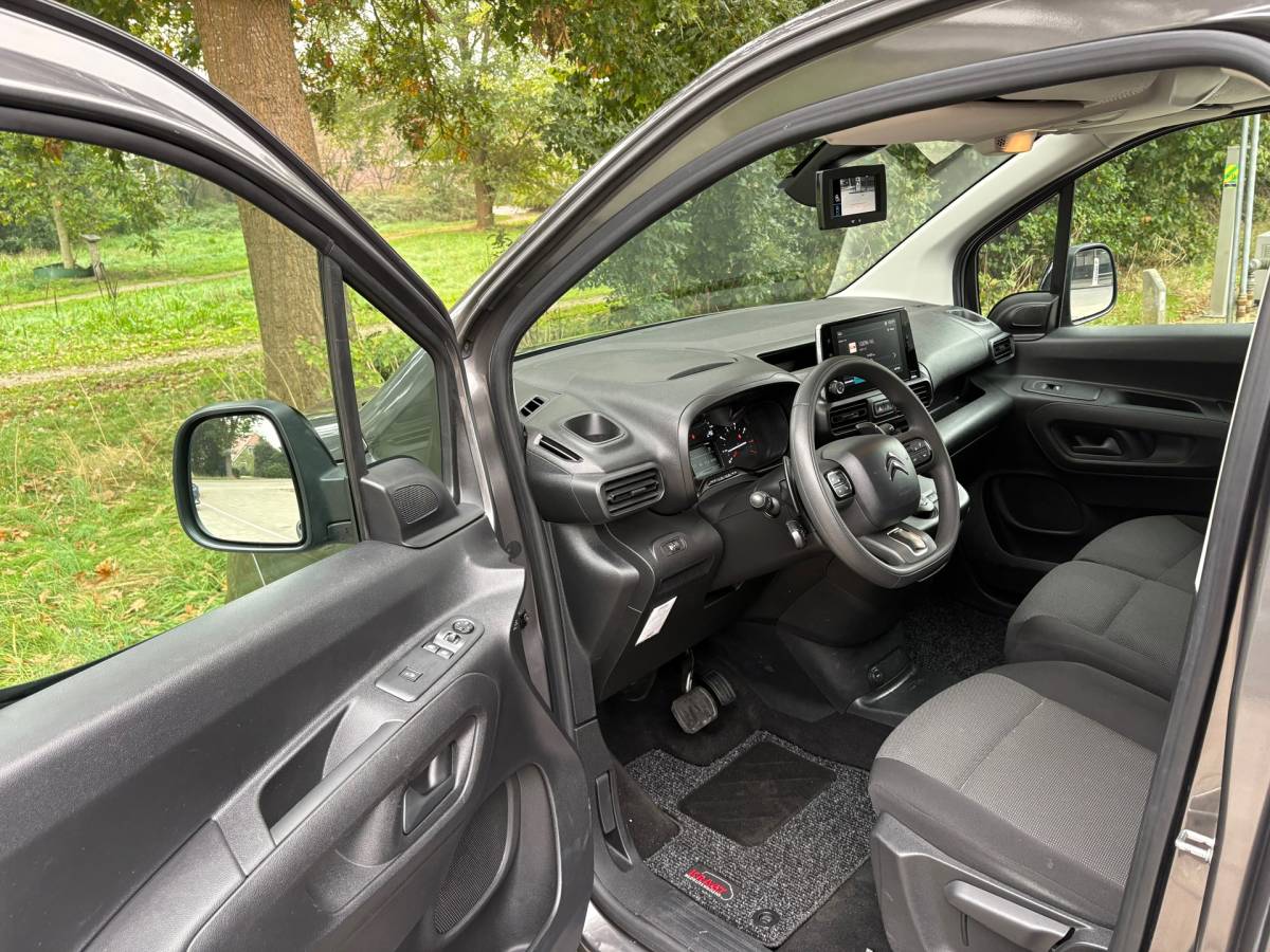 Citroën Berlingo Citroen Berlingo 1.5 BlueHDI|131PK|NAP|AUTOMAAT|Distributieriem vv|achteruitrijcamera|apple CarPlay|cruise|parkeersensoren|airco