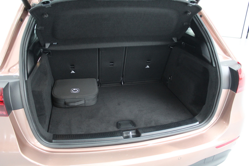 Mercedes-Benz B-Klasse Mercedes-Benz B-klasse 250 e Business Line, HYBRIDE | RIJKLAAR | CAMERA | ELEC-ACHTERKLEP | DEELS LEER | STOELVERWARMING