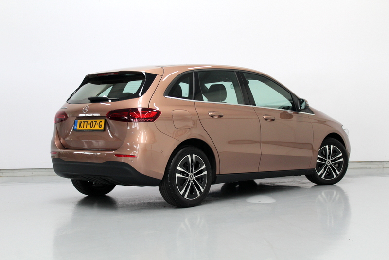 Mercedes-Benz B-Klasse Mercedes-Benz B-klasse 250 e Business Line, HYBRIDE | RIJKLAAR | CAMERA | ELEC-ACHTERKLEP | DEELS LEER | STOELVERWARMING