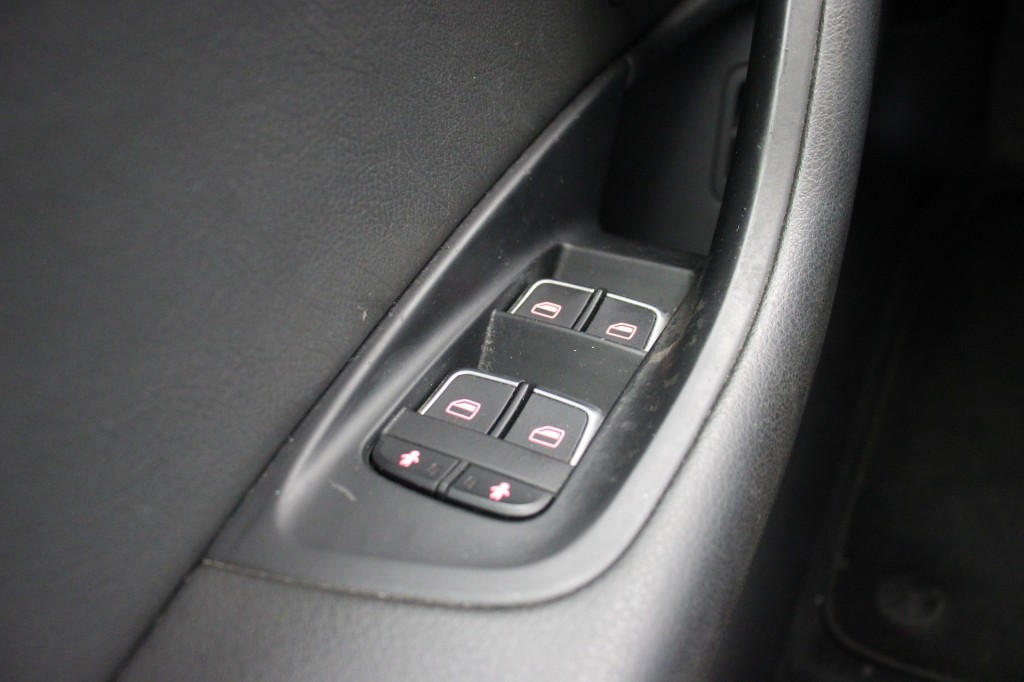 Audi A6 Audi A6 Avant 2.0 TFSI Business Edition Automaat – Navi, Cruise, Clima, Leer, Trekhaak