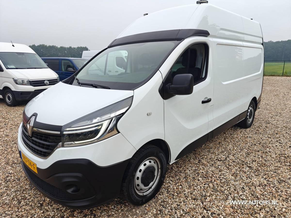 Renault Trafic Renault Trafic 2.0 dCi 145 PK T L2H2 , 1e eig , euro 6 , Complete werkplaats inrichting met omvormer , trekhaak , airco cruise.
