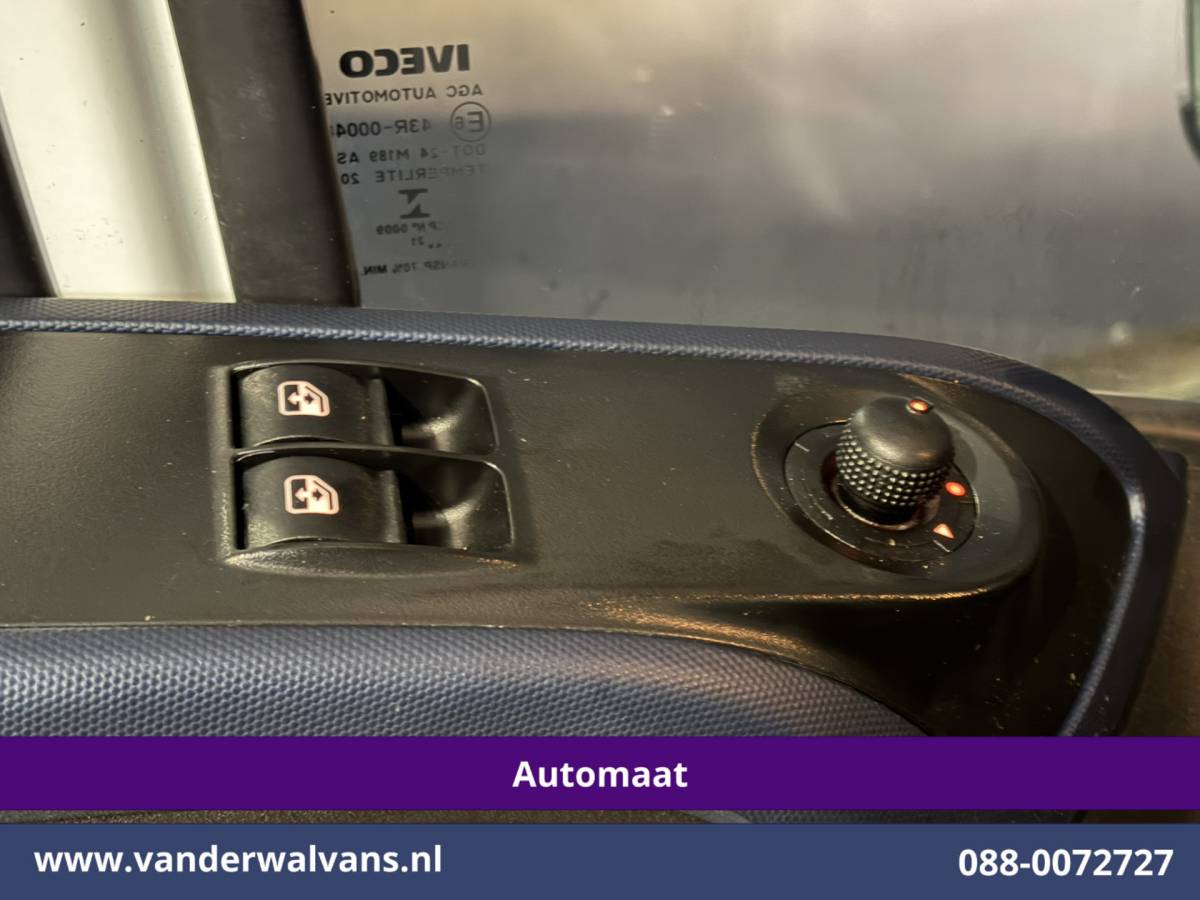 Iveco Daily Iveco Daily 35C14H 2.3 Oprijwagen Automaat Dubbel Lucht Euro6 Airco | Camera | 3500kg Trekhaak | Electrische Lier | Chauffeursstoel Cruisecontrol, Bijrijdersbank