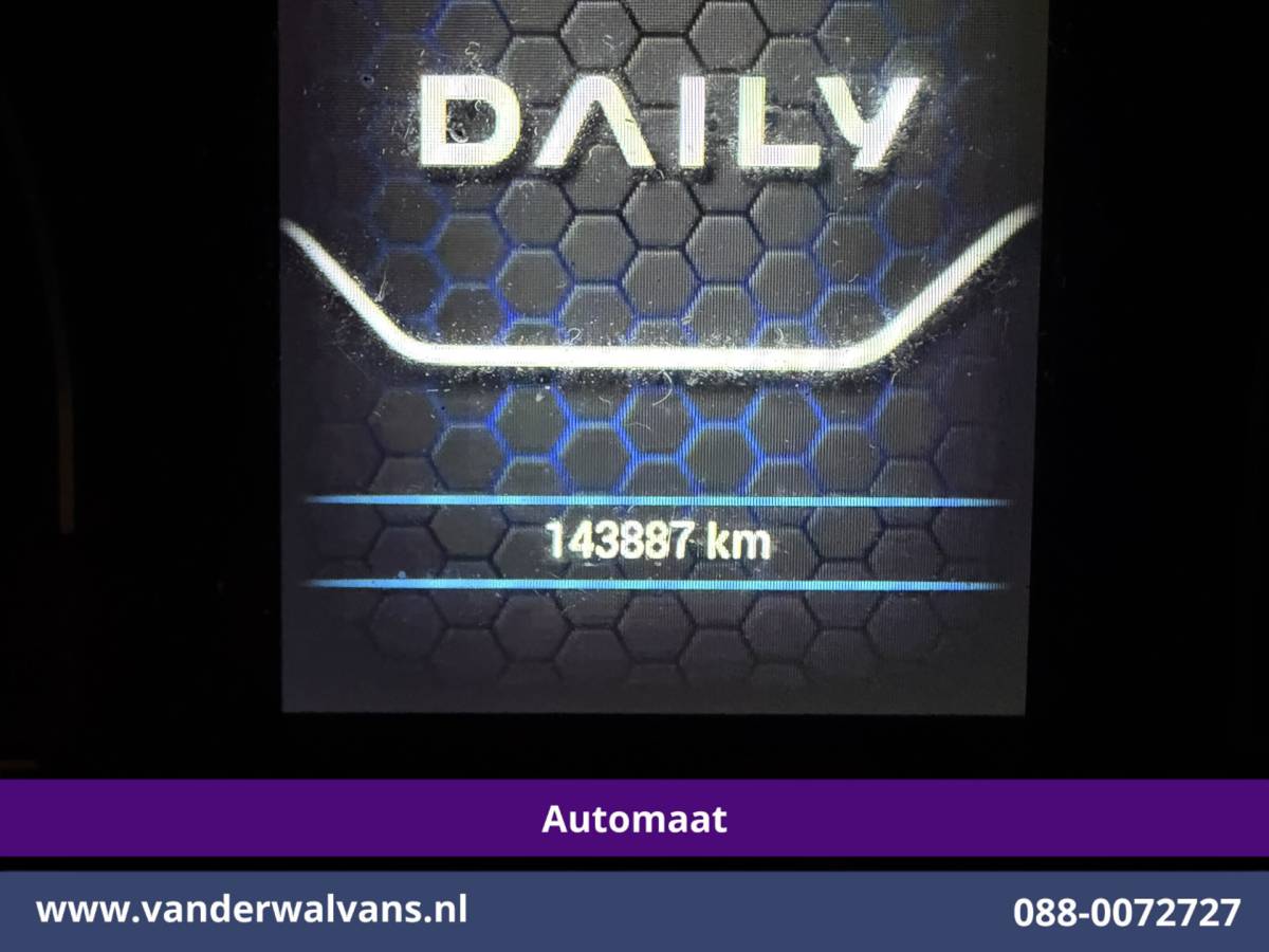 Iveco Daily Iveco Daily 35C14H 2.3 Oprijwagen Automaat Dubbel Lucht Euro6 Airco | Camera | 3500kg Trekhaak | Electrische Lier | Chauffeursstoel Cruisecontrol, Bijrijdersbank