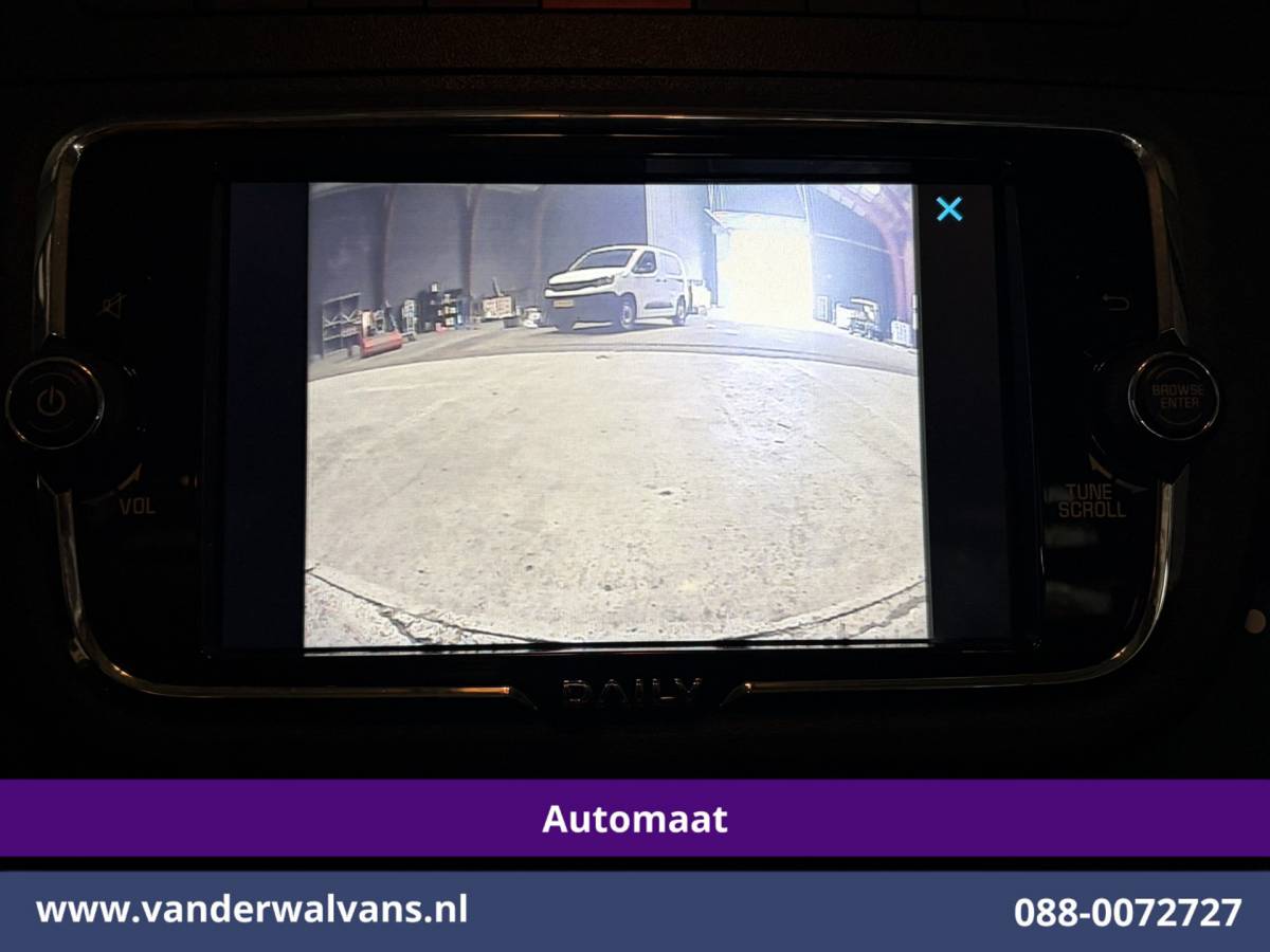 Iveco Daily Iveco Daily 35C14H 2.3 Oprijwagen Automaat Dubbel Lucht Euro6 Airco | Camera | 3500kg Trekhaak | Electrische Lier | Chauffeursstoel Cruisecontrol, Bijrijdersbank
