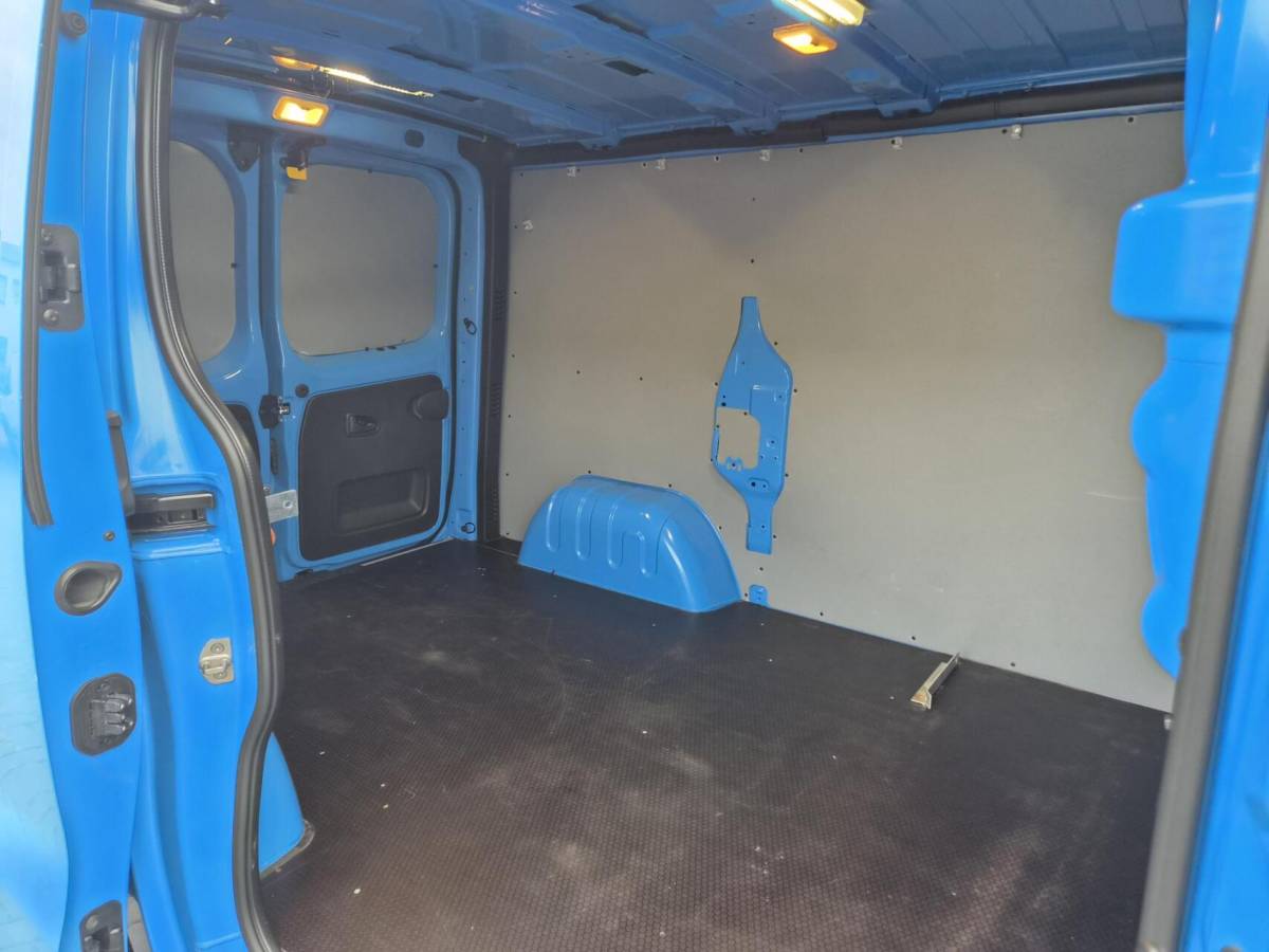 Renault Trafic Renault Trafic 2.0 dCi L1H1 Airco Camera Trekh 120PK