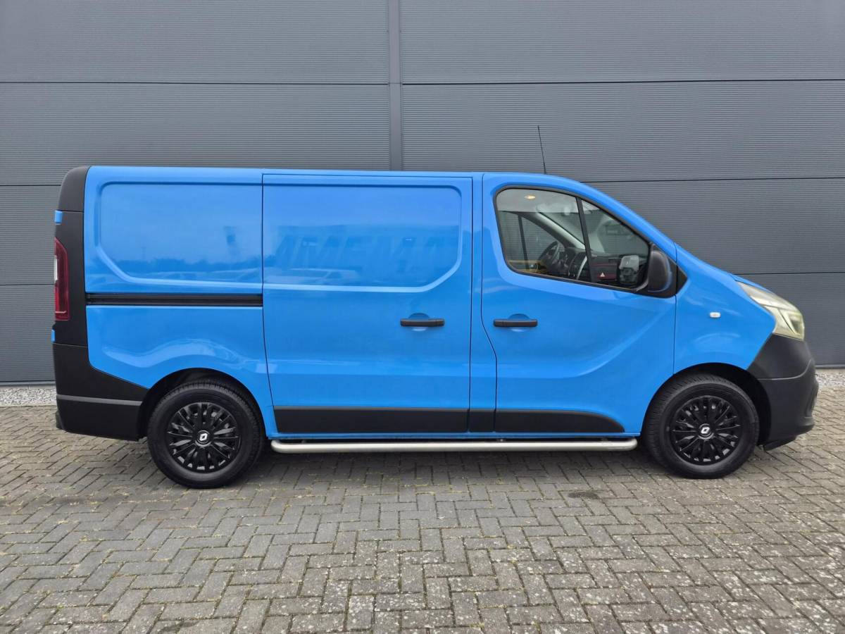 Renault Trafic Renault Trafic 2.0 dCi L1H1 Airco Camera Trekh 120PK