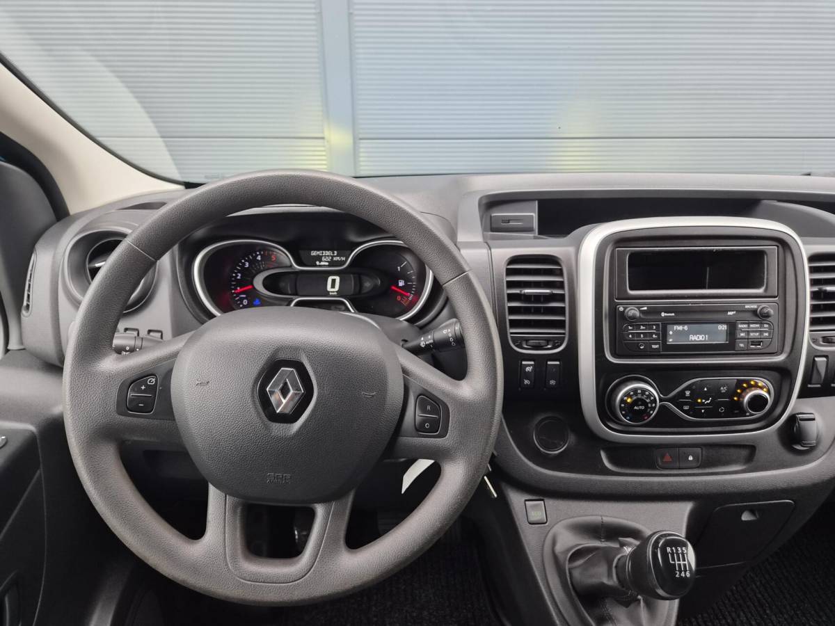 Renault Trafic Renault Trafic 2.0 dCi L1H1 Airco Camera Trekh 120PK