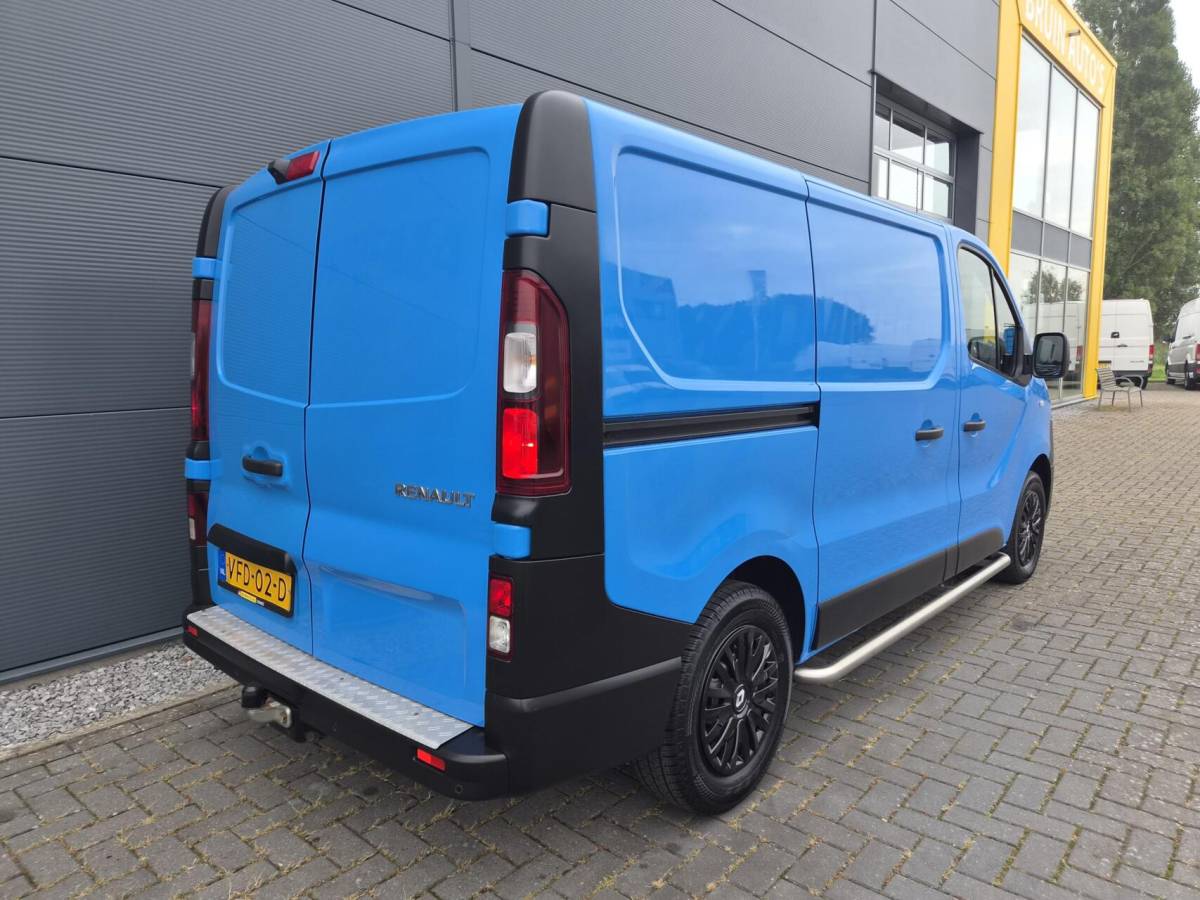 Renault Trafic Renault Trafic 2.0 dCi L1H1 Airco Camera Trekh 120PK