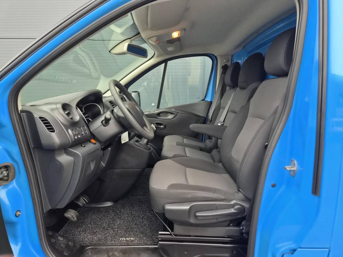 Renault Trafic Renault Trafic 2.0 dCi L1H1 Airco Camera Trekh 120PK