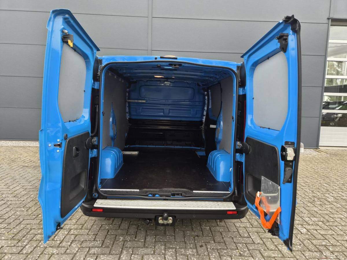 Renault Trafic Renault Trafic 2.0 dCi L1H1 Airco Camera Trekh 120PK