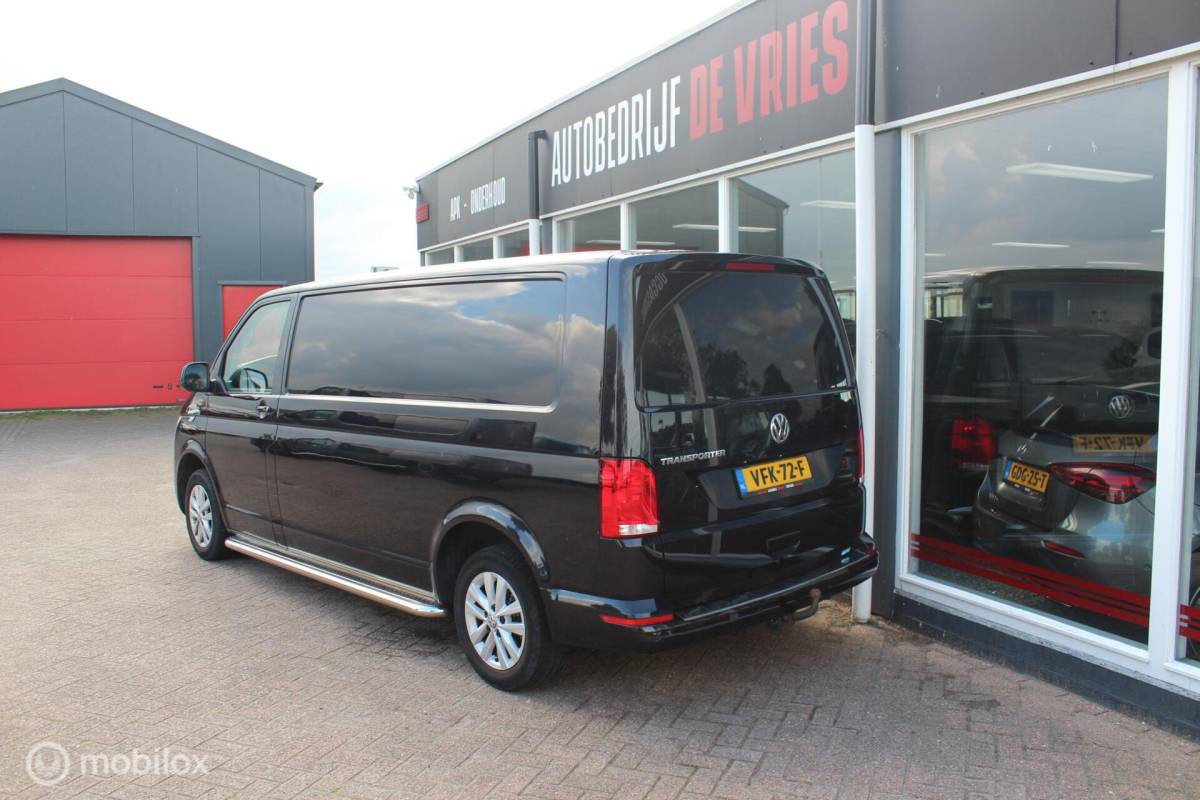 Volkswagen Transporter Volkswagen Transporter 2.0 TDI L2H3 Bulli Nieuwe motor 0km!