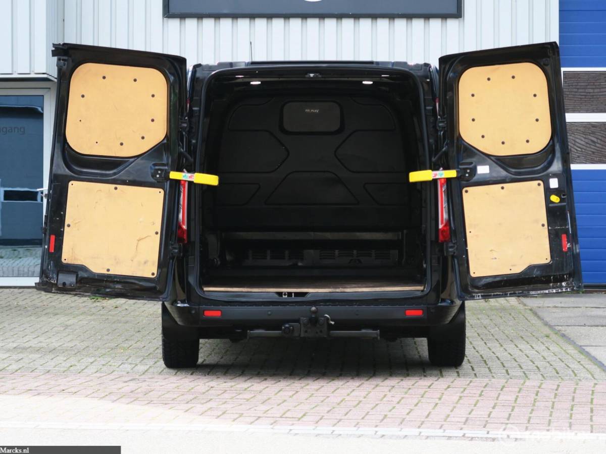 Ford Transit Custom Ford Transit Custom 2.0 TDCI L1H1 Trend EURO 6 3 persoons