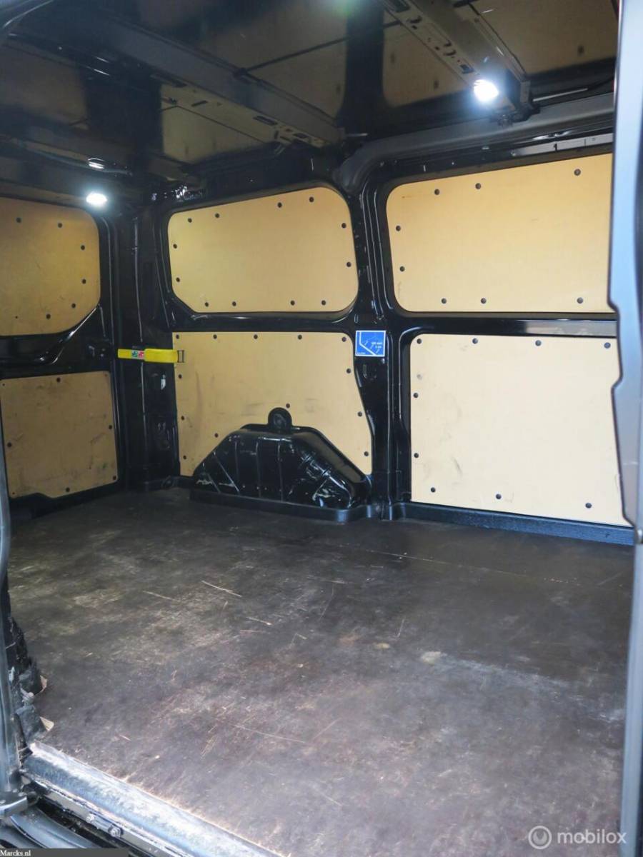 Ford Transit Custom Ford Transit Custom 2.0 TDCI L1H1 Trend EURO 6 3 persoons