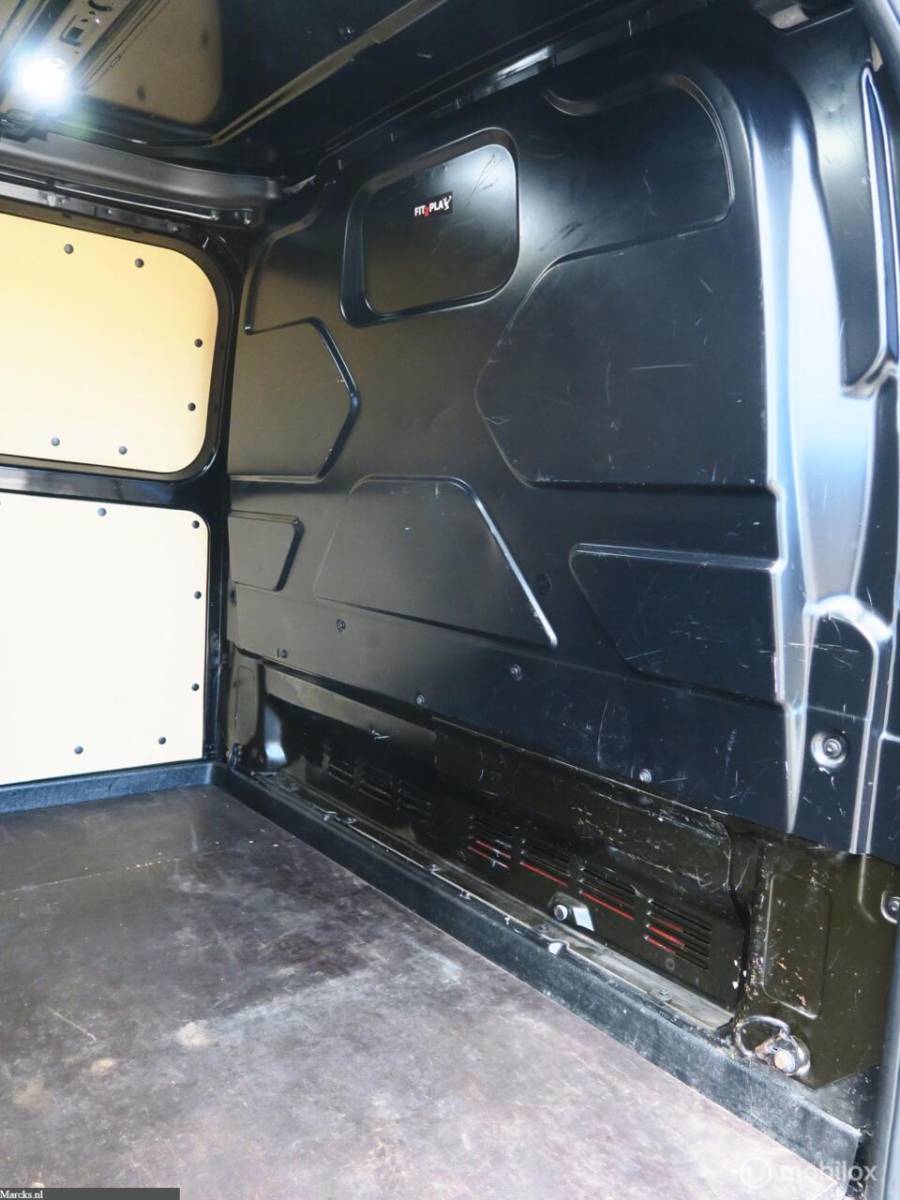 Ford Transit Custom Ford Transit Custom 2.0 TDCI L1H1 Trend EURO 6 3 persoons