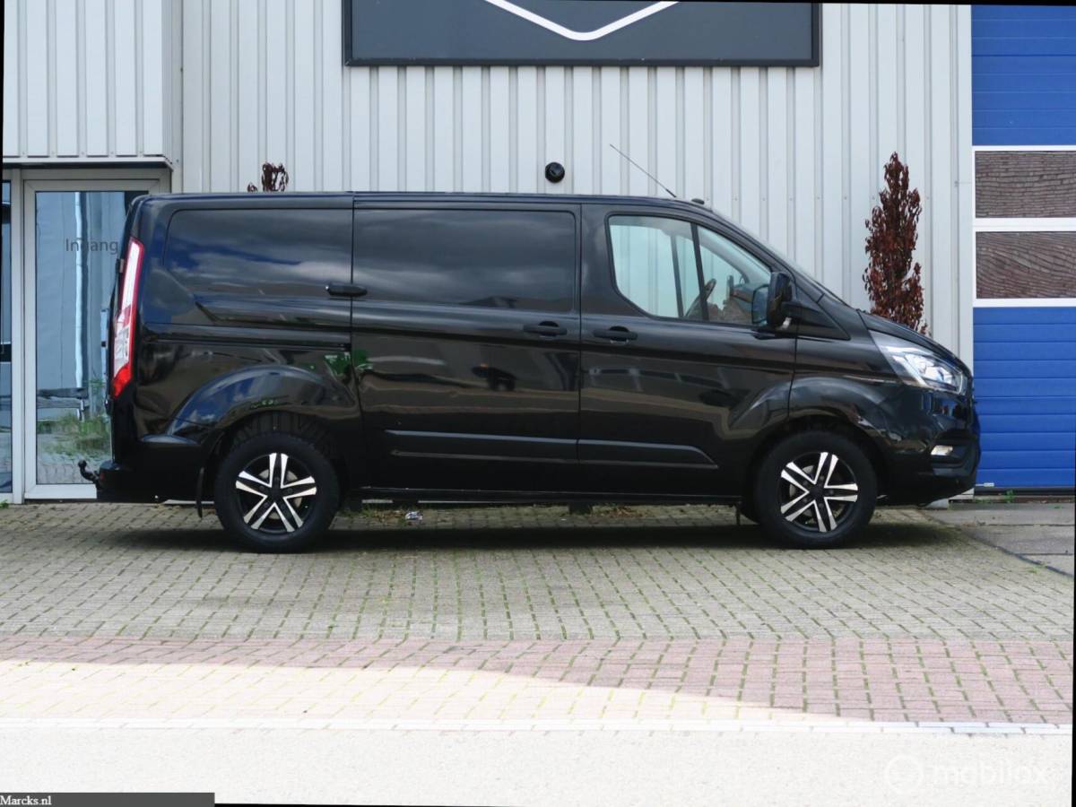Ford Transit Custom Ford Transit Custom 2.0 TDCI L1H1 Trend EURO 6 3 persoons