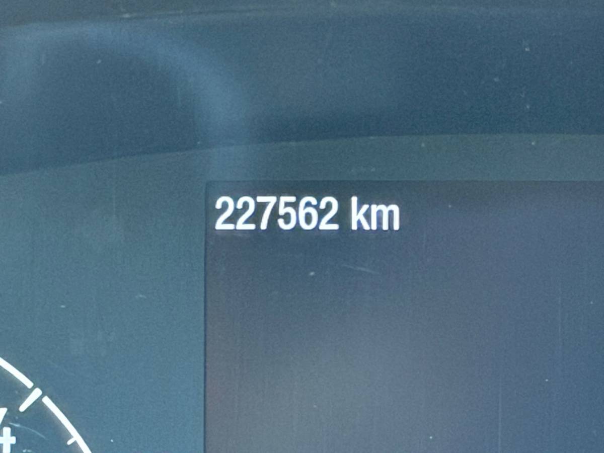 Ford Transit Custom Ford Transit Custom 320 2.0 TDCI L2H1 Limited DC EURO 6 Nieuwe Koppeling 2X schuifdeur, Trekhaak 2800kg, Cruise Control, Camera a