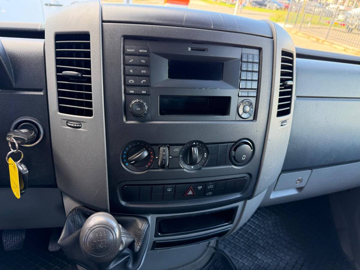 Mercedes-Benz Sprinter Mercedes-Benz Sprinter 211 CDI L1H1 Euro 6 | Trekhaak | Opstap