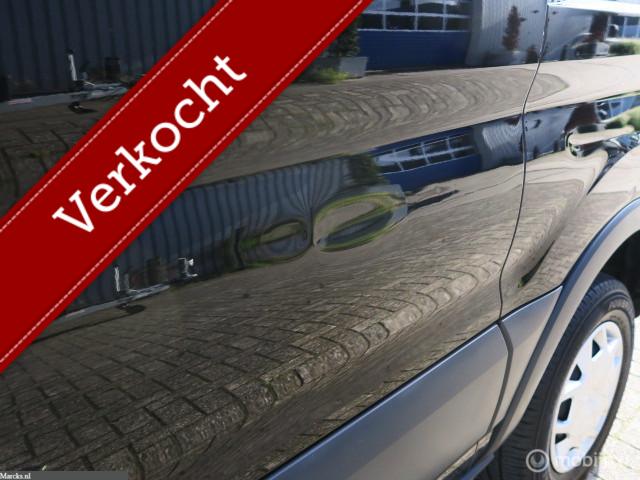 Ford Transit Ford Transit 330 2.0 TDCI L2H3 Ambiente EURO 6 3 Persoons