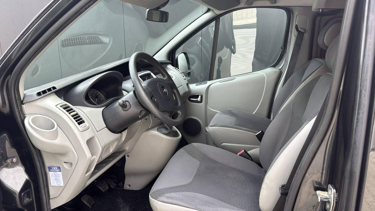 Opel Vivaro Opel Vivaro 2.0 CDTI L2H1 DC 1e eig. dubbel cabine zwart lang L2