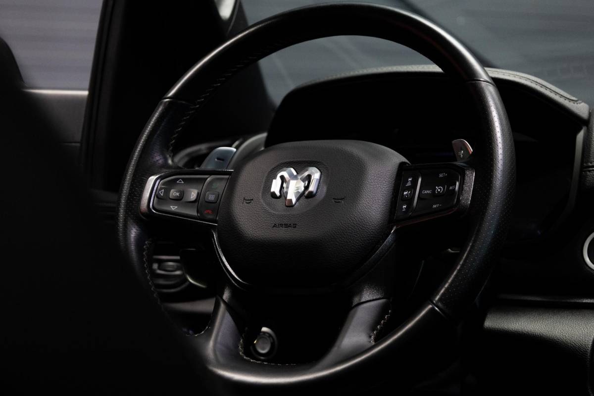 Dodge Ram 1500 Dodge Ram 1500 5.7 V8 4×4 Crew Cab Laramie | Panoramadak | ACC | Luchtvering | NAP |