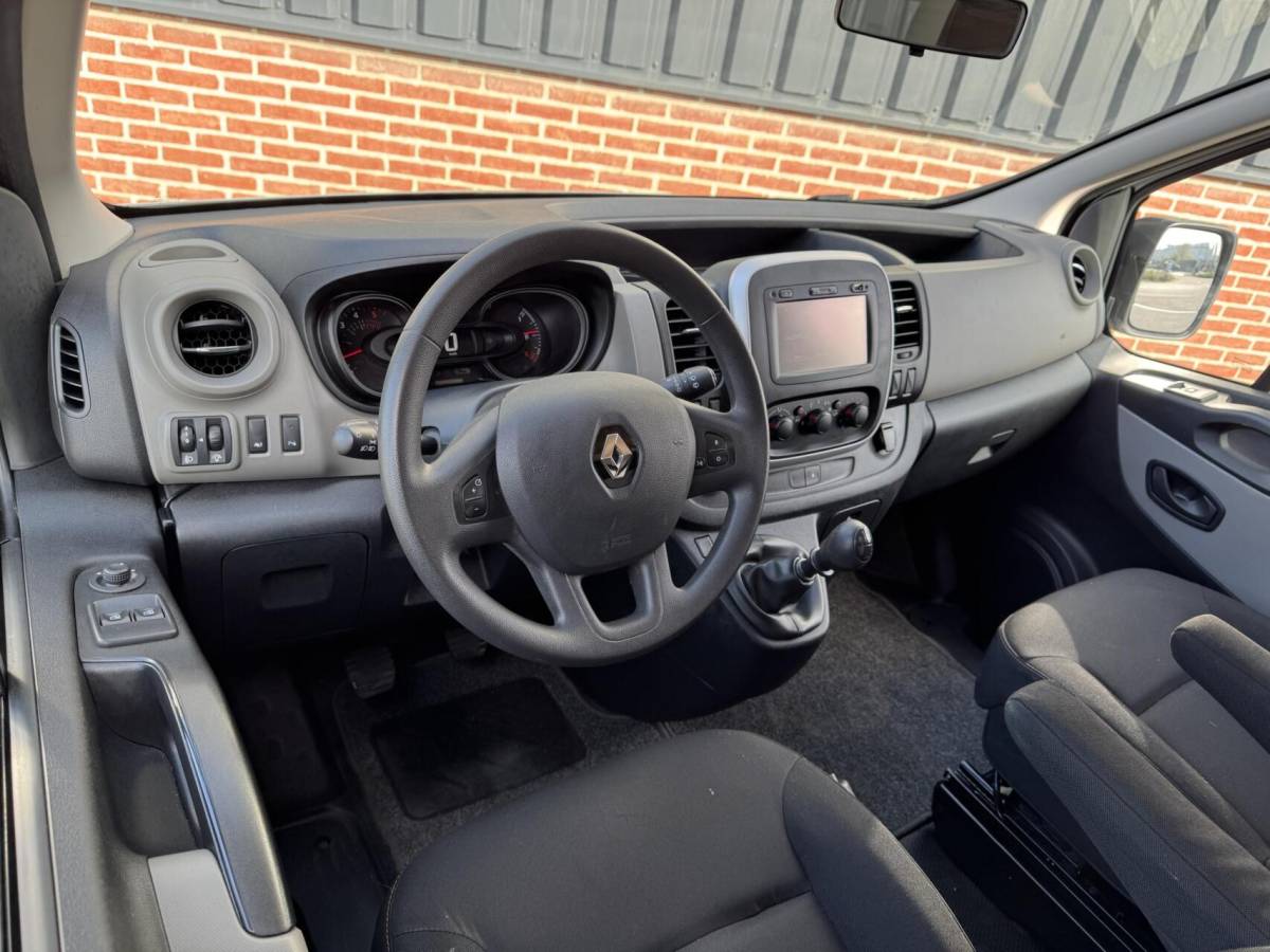 Renault Trafic Renault Trafic 1.6 dCi T29 Comfort Energy Trekhaak/Cruise/Navi/PDC/Imperiaal