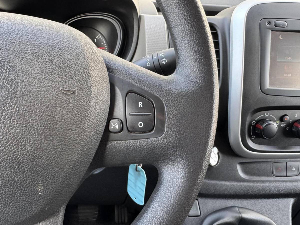 Renault Trafic Renault Trafic 1.6 dCi T29 Comfort Energy Trekhaak/Cruise/Navi/PDC/Imperiaal