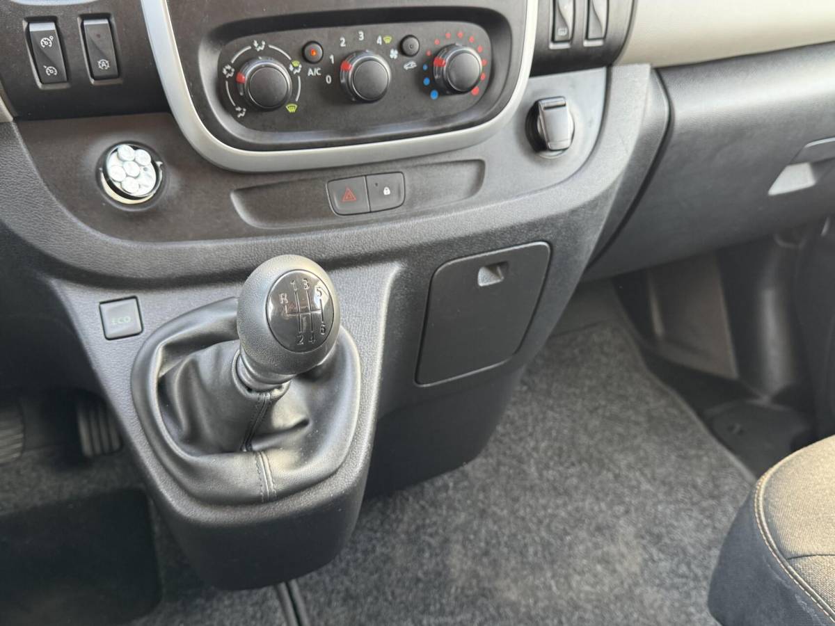 Renault Trafic Renault Trafic 1.6 dCi T29 Comfort Energy Trekhaak/Cruise/Navi/PDC/Imperiaal
